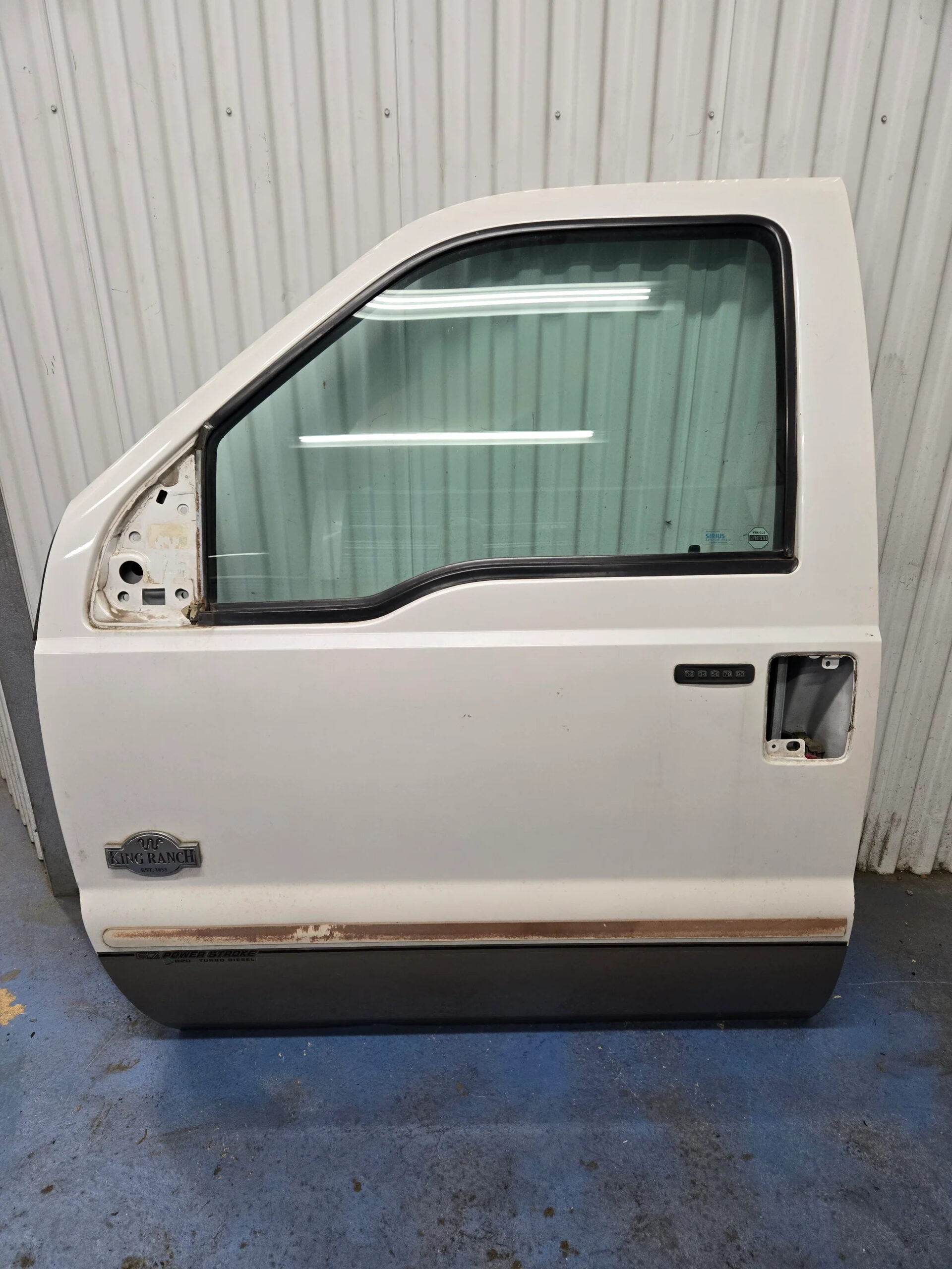 2011-2012 Ford F250 F350 F450 F550 Super Duty Left Front Driver Door w/ Power Window, Pearl White (UG) & Pale Adobe Metallic (LQ)