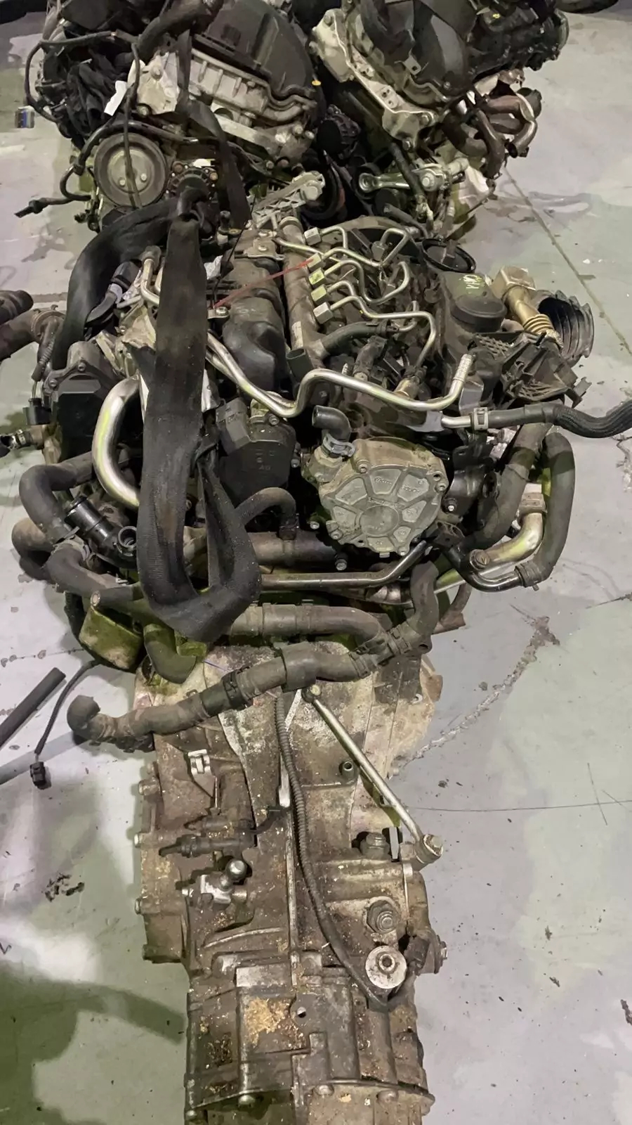 Second image of Audi B8 A4 / A5 / A6 / Q5 2.0 TDI CAGA / CAGB / CAGC Complete Engine – Low Mileage UK Import