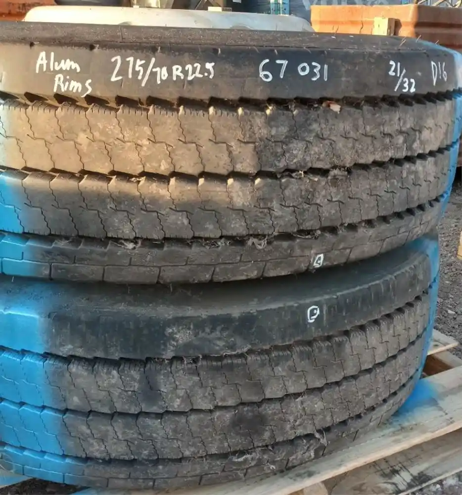 Second image of Used Hub Pilot 12R / 22.5 Commercial Truck & Trailer Tire