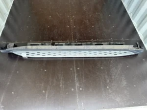 Mercedes-Benz GLE C292 Right Side Skirt / Running Board NEW