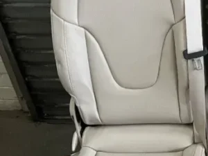 Mercedes-Benz W447/W448 Single Seat from 3-Seater Bench Beige Artificial Leather NEW